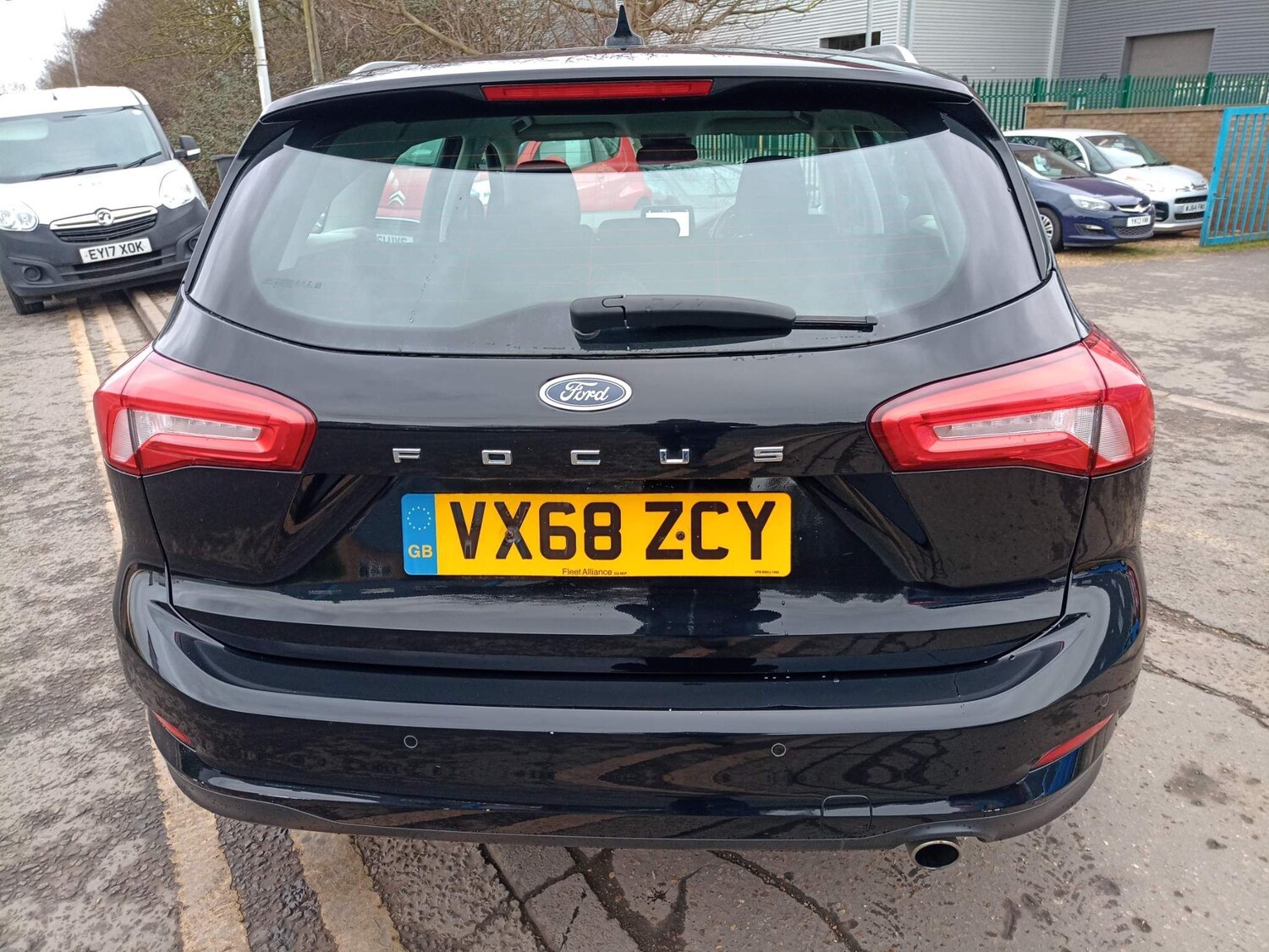 Used Ford Focus 2018 for sale - 76703698: Photo 6