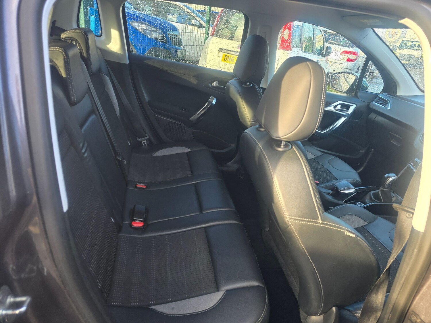 Used Peugeot 2008 2015 for sale - 76703714: Photo 12