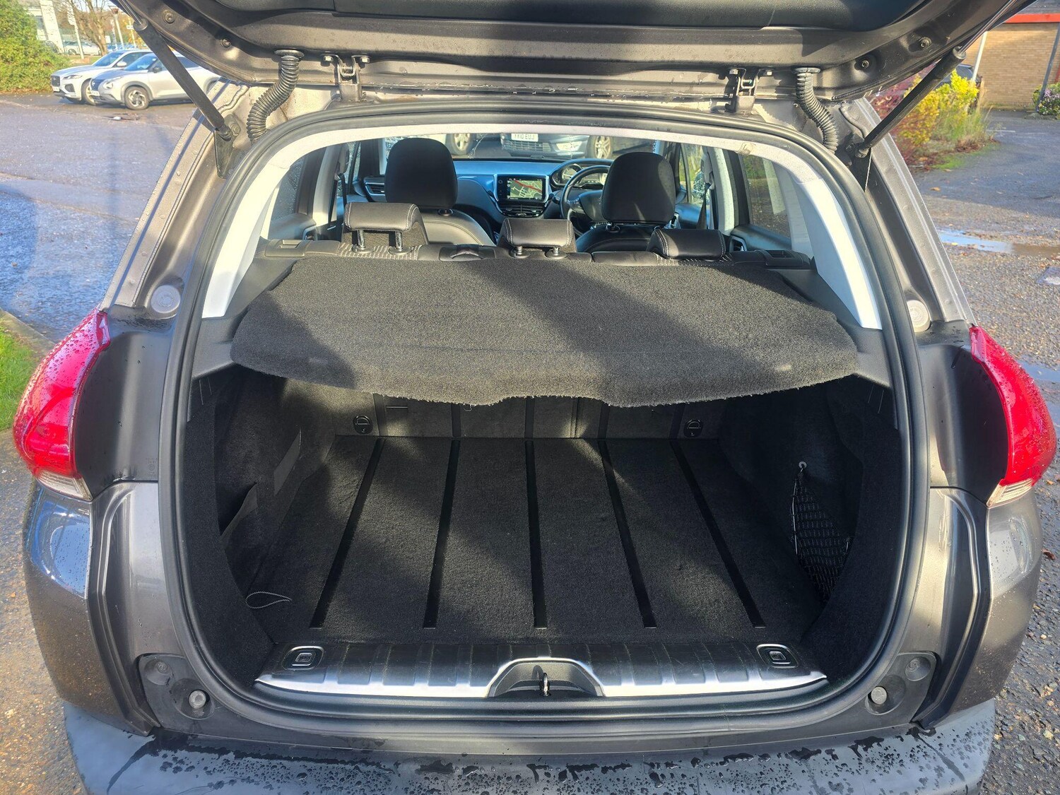 Used Peugeot 2008 2015 for sale - 76703714: Photo 13