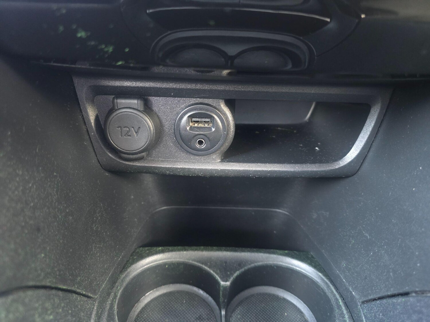 Used Peugeot 2008 2015 for sale - 76703714: Photo 17