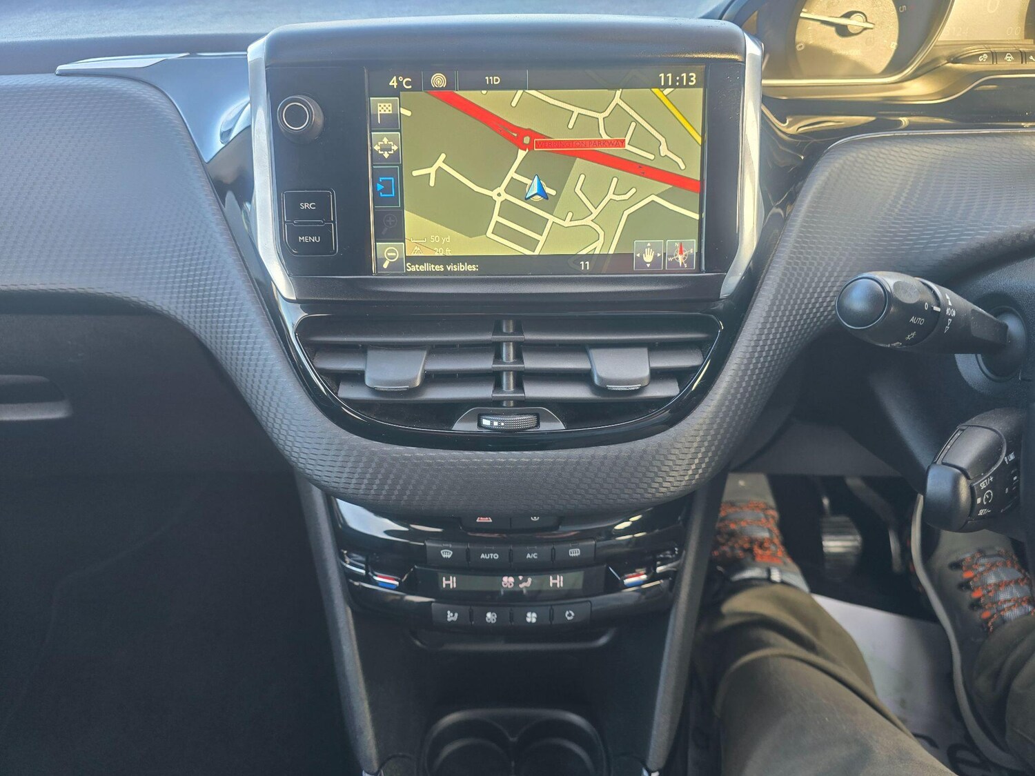 Used Peugeot 2008 2015 for sale - 76703714: Photo 18