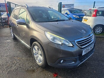Used Peugeot 2008 2015 for sale - 76703714: Photo