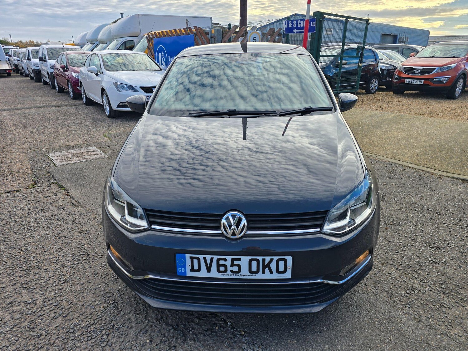 Used Volkswagen Polo 2015 for sale - 76703677: Photo 8