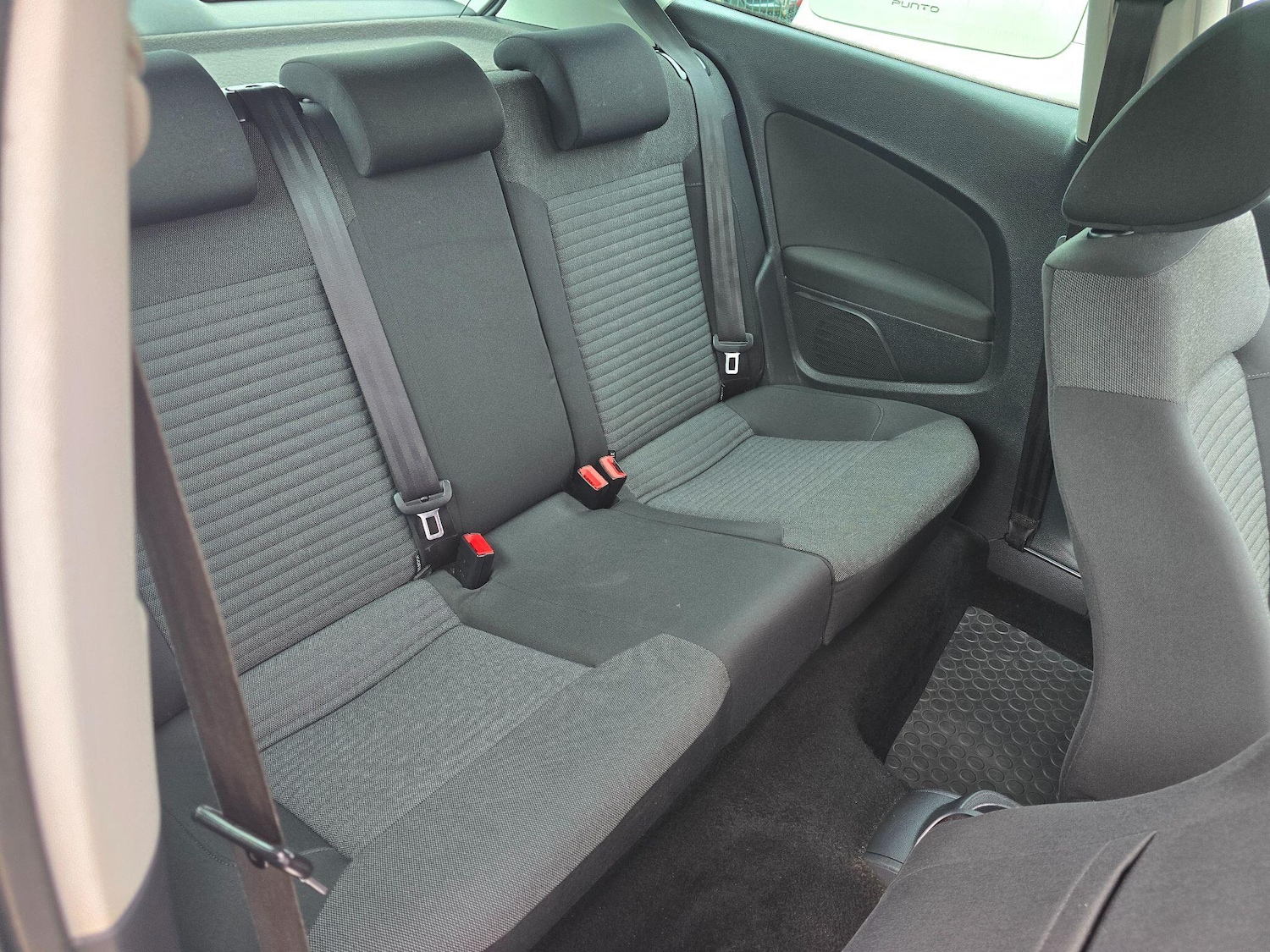 Used Volkswagen Polo for sale - 77970393: Photo 12