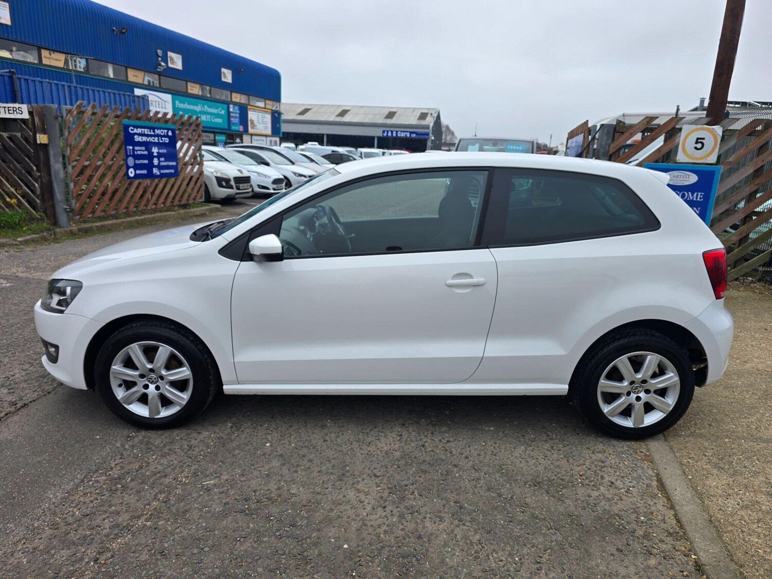 Used Volkswagen Polo for sale - 77970393: Photo 6