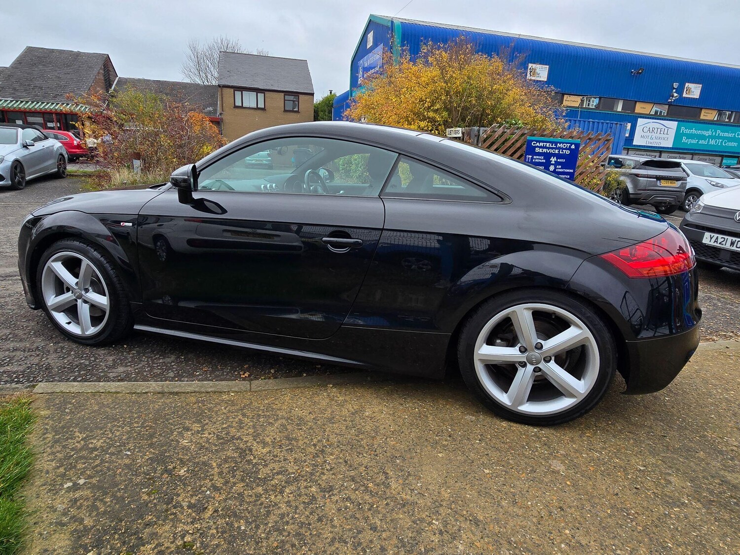 Used Audi TT 2012 for sale - 76703684: Photo 10
