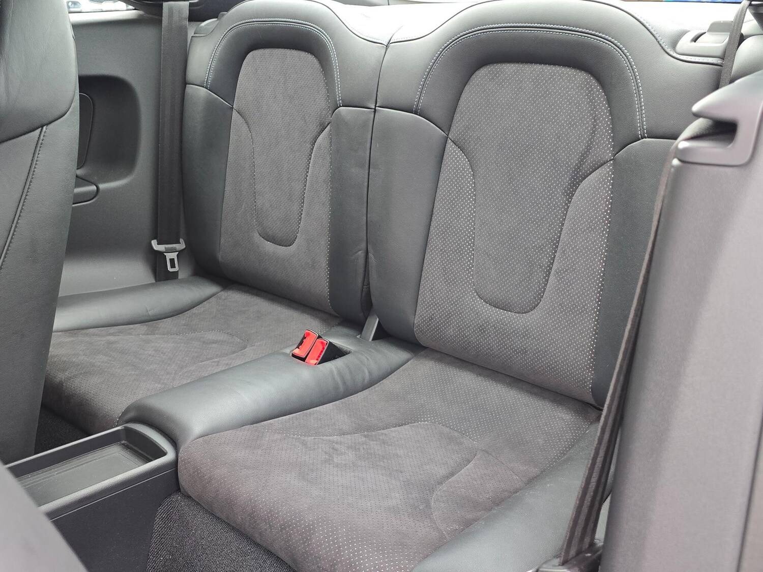 Used Audi TT 2012 for sale - 76703684: Photo 14