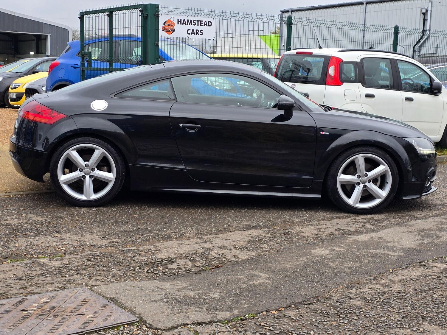 Used Audi TT 2012 for sale - 76703684: Photo 4