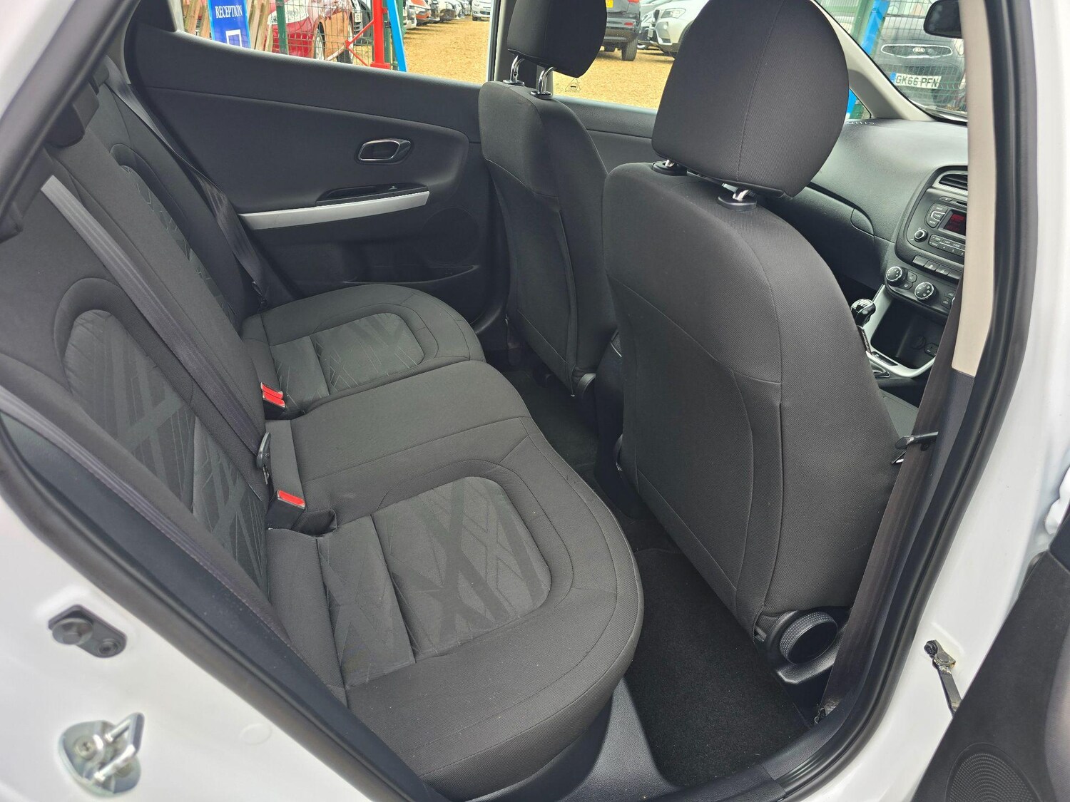 Used Kia Ceed 2014 for sale - 76703661: Photo 12