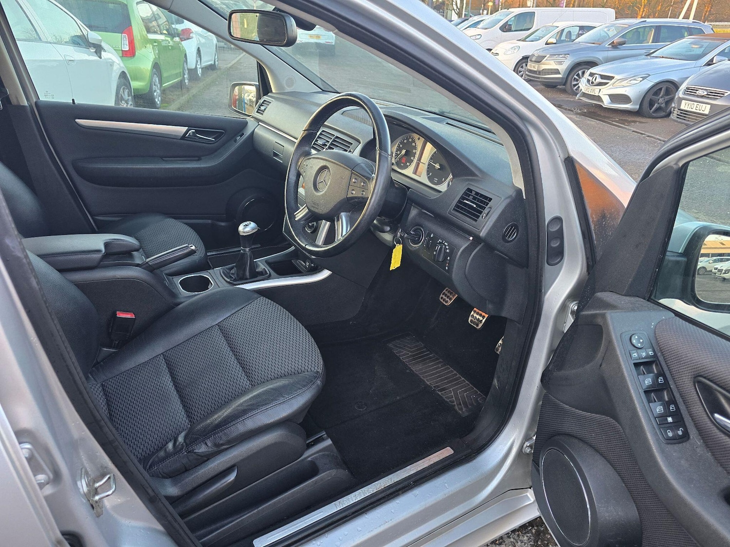 Used Mercedes-Benz B Class 2011 for sale - 77440664: Photo 9