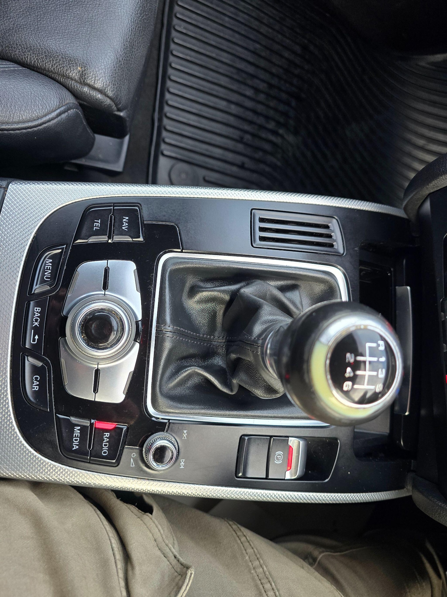 Used Audi A4 2014 for sale - 77203932: Photo 18