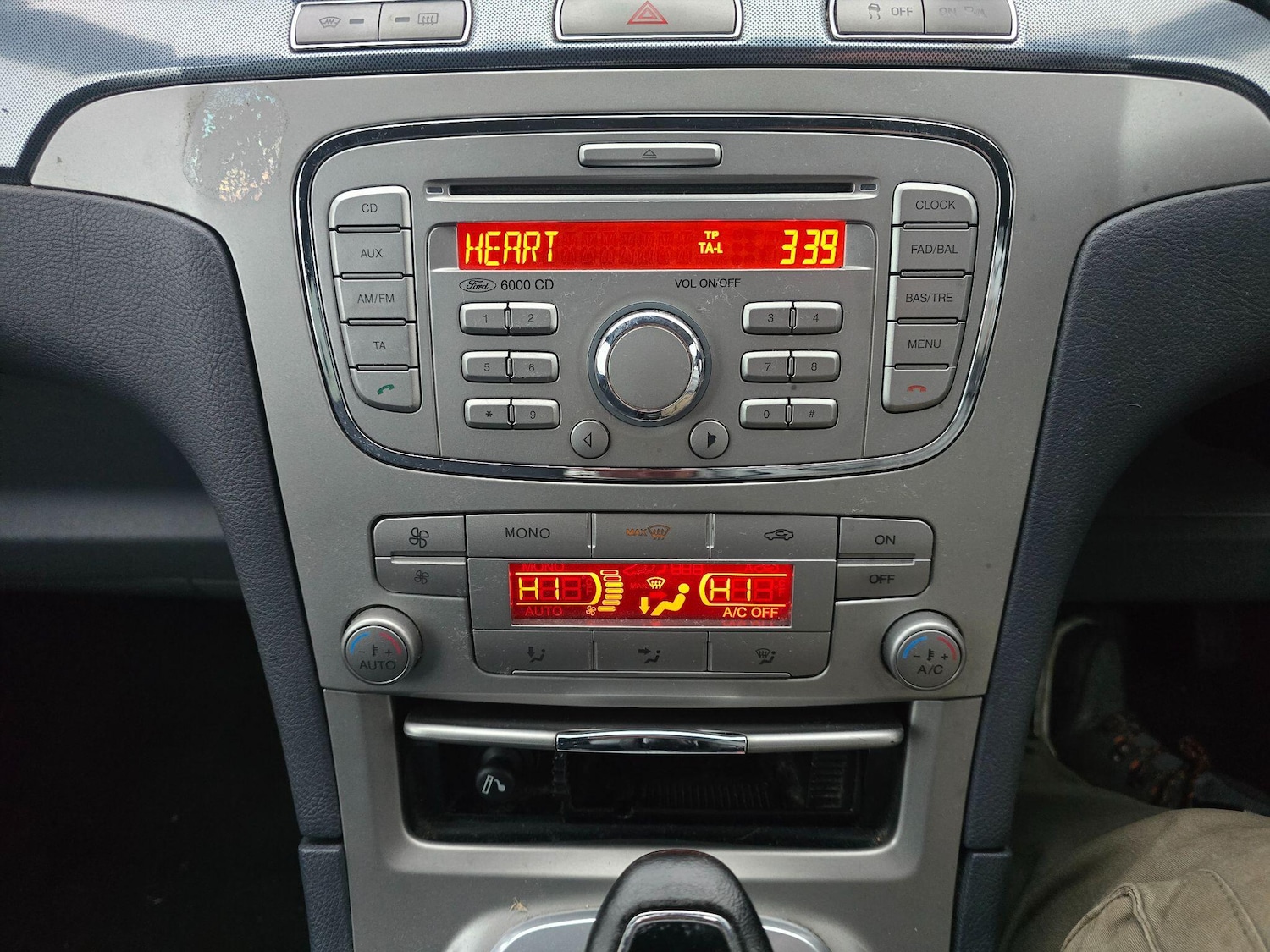 Used Ford Galaxy 2009 for sale - 77279478: Photo 18