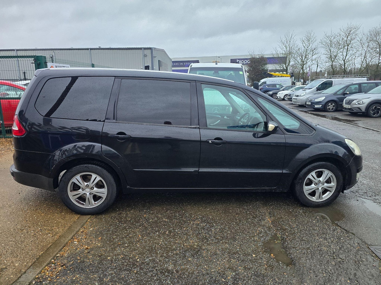 Used Ford Galaxy 2009 for sale - 77279478: Photo 2
