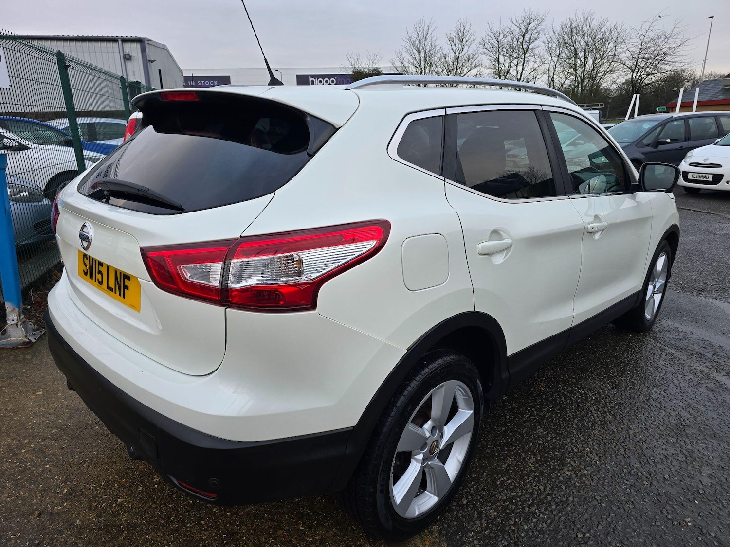 Used Nissan Qashqai 2015 for sale - 77015510: Photo 3