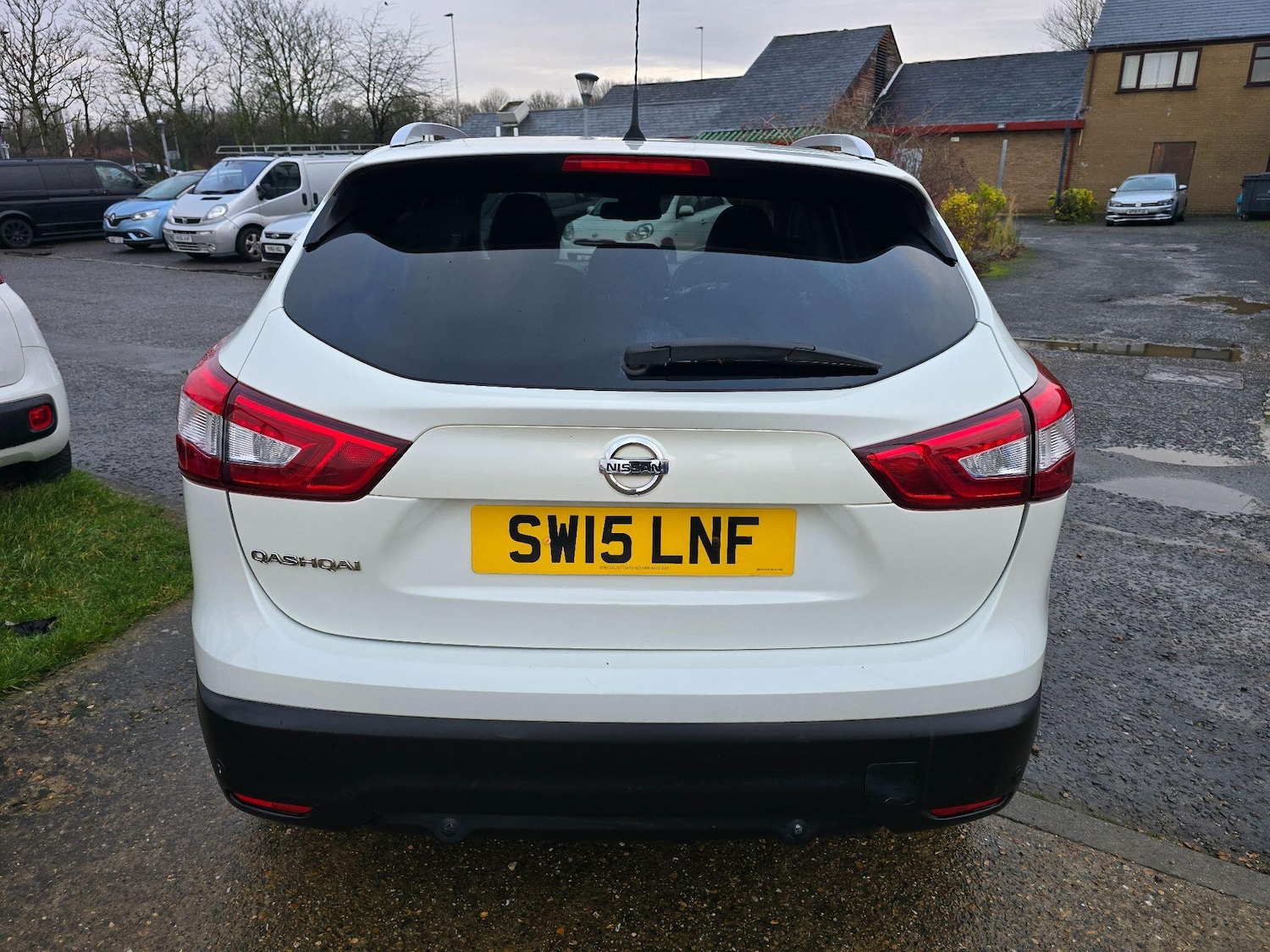Used Nissan Qashqai 2015 for sale - 77015510: Photo 4