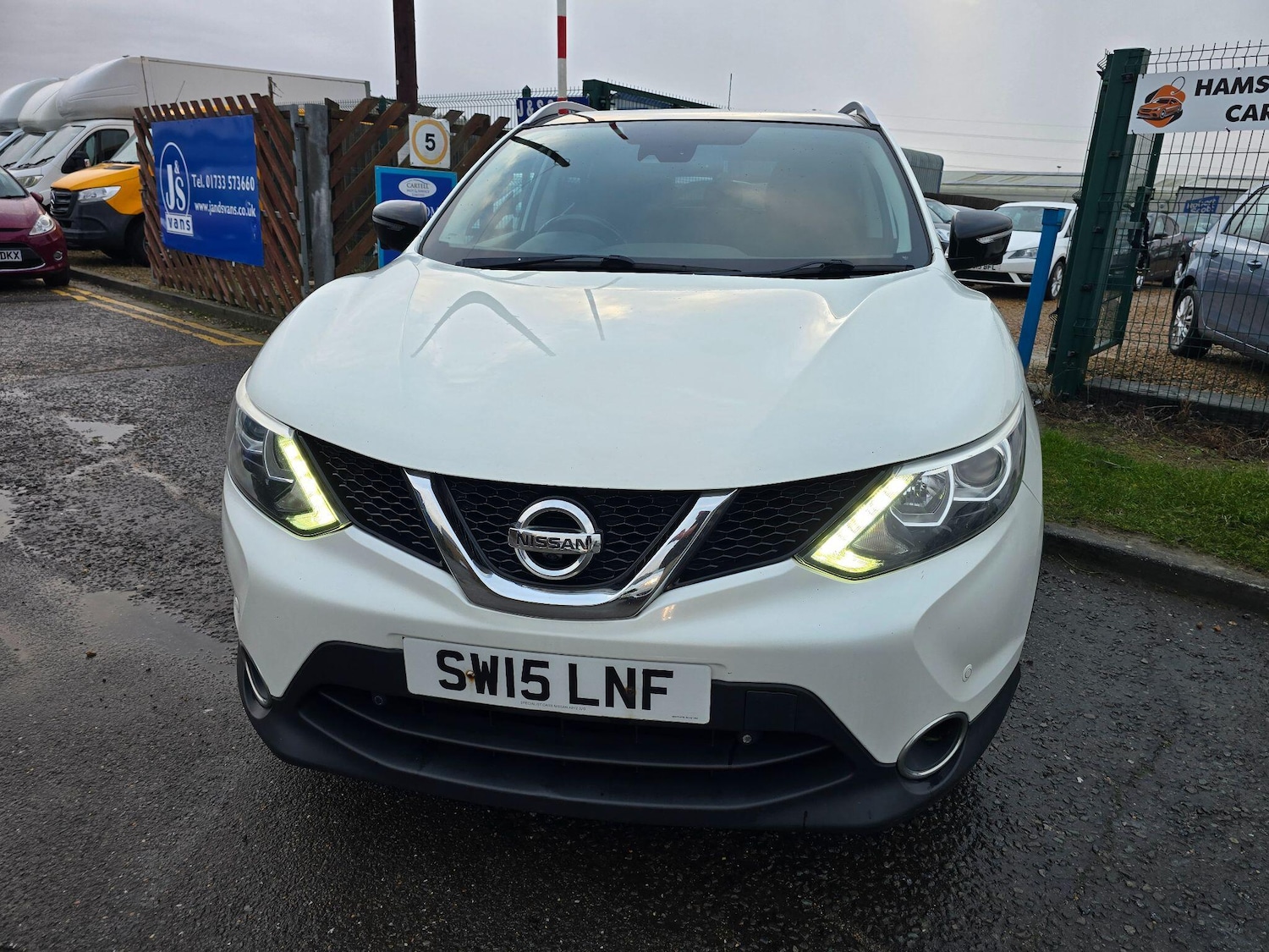 Used Nissan Qashqai 2015 for sale - 77015510: Photo 8