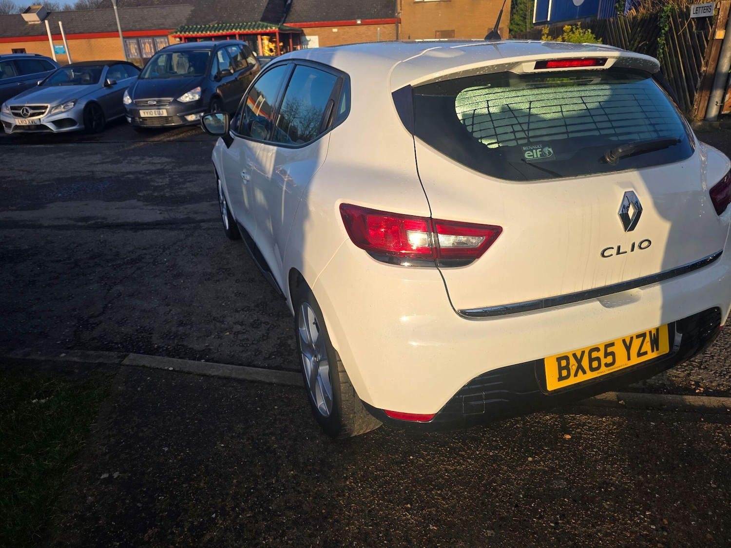Used Renault Clio 2015 for sale - 77455307: Photo 5