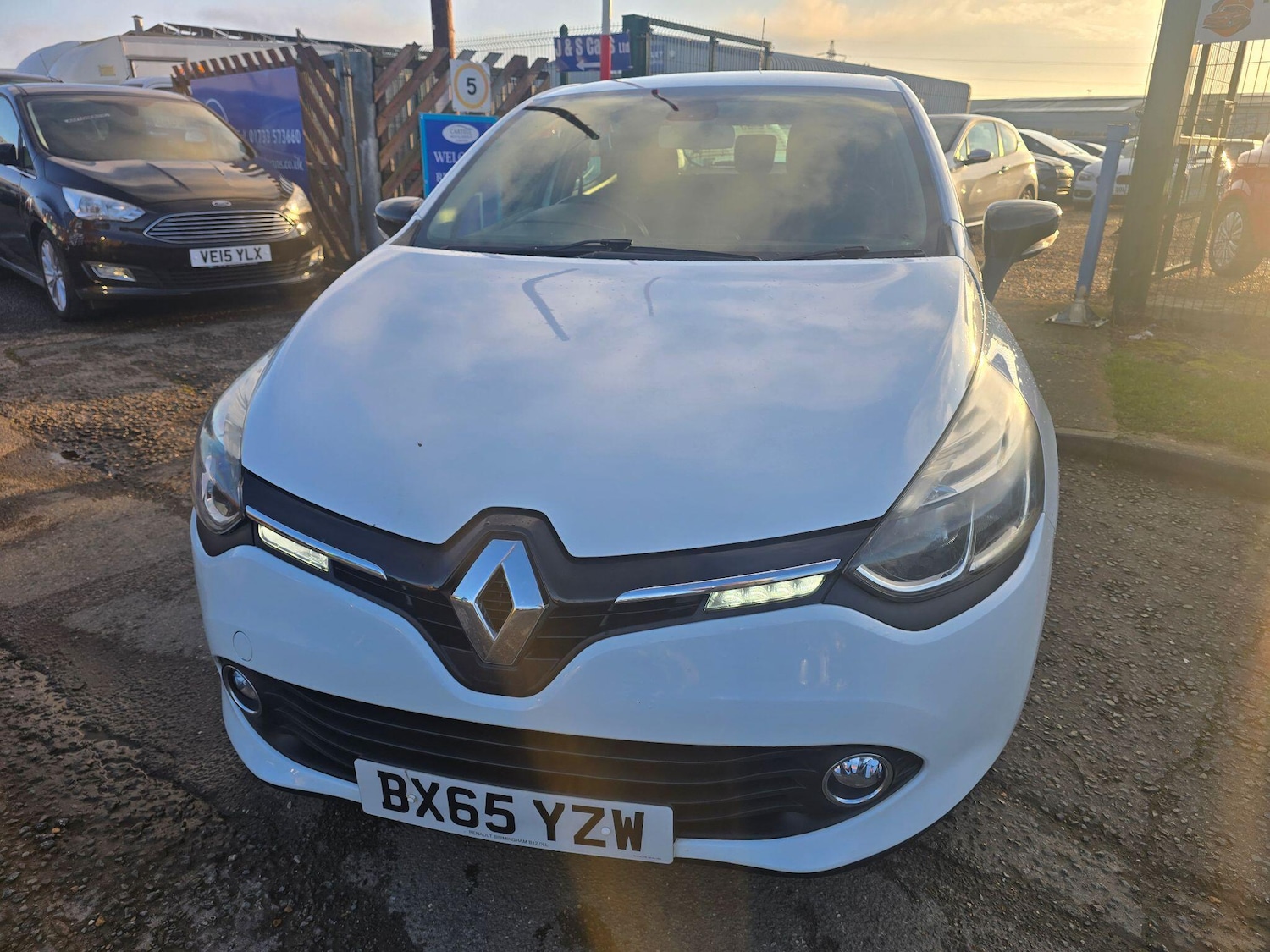 Used Renault Clio 2015 for sale - 77455307: Photo 8