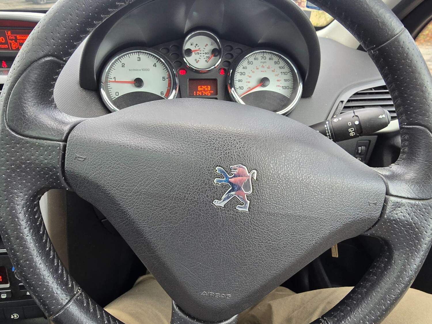 Used Peugeot 207 2011 for sale - 76703662: Photo 20