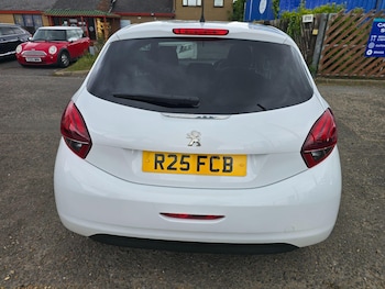Used Peugeot 208 2017 for sale - 78622680: Photo