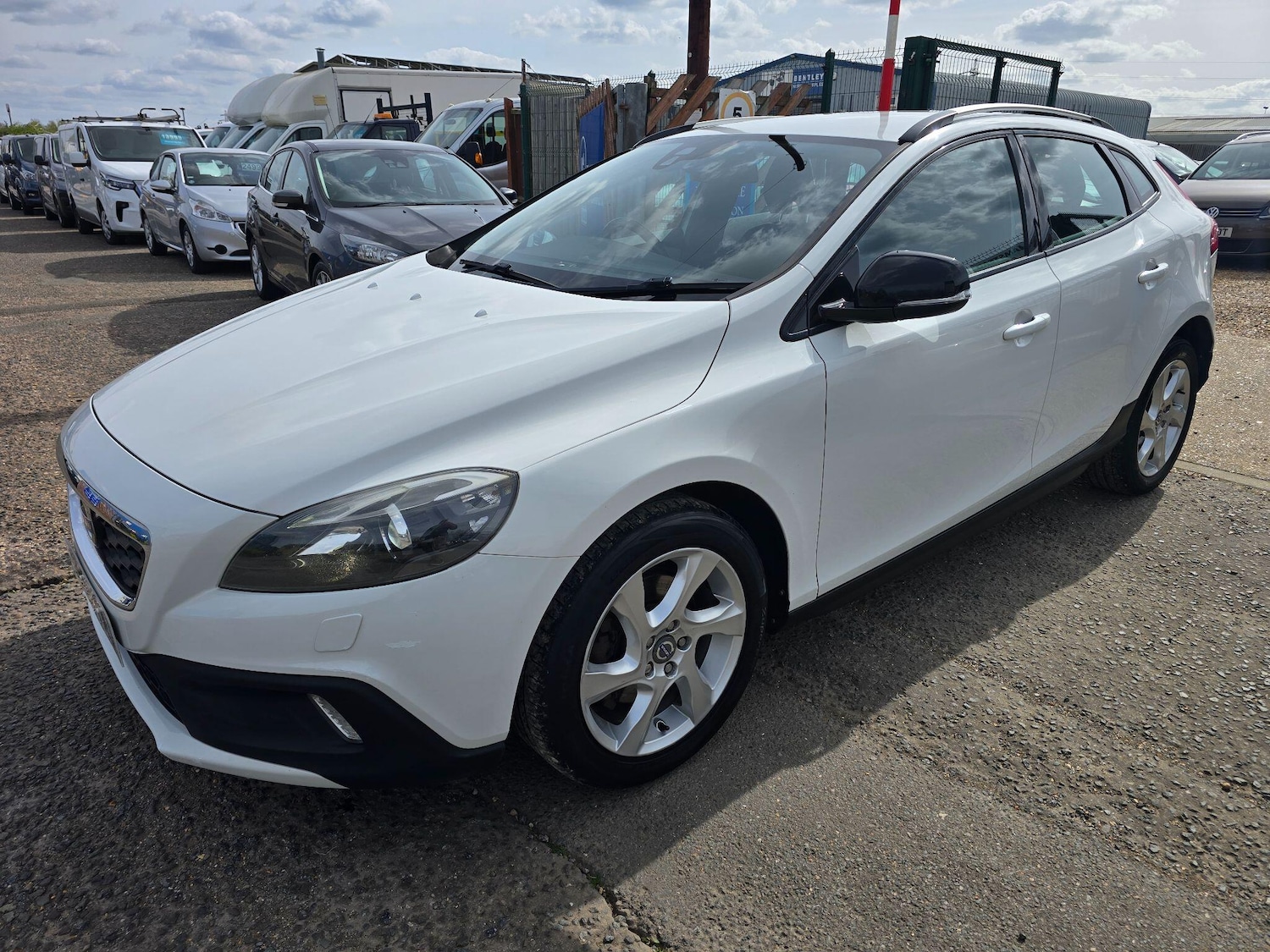 Used Volvo V40 2013 for sale - 78205216: Photo 7