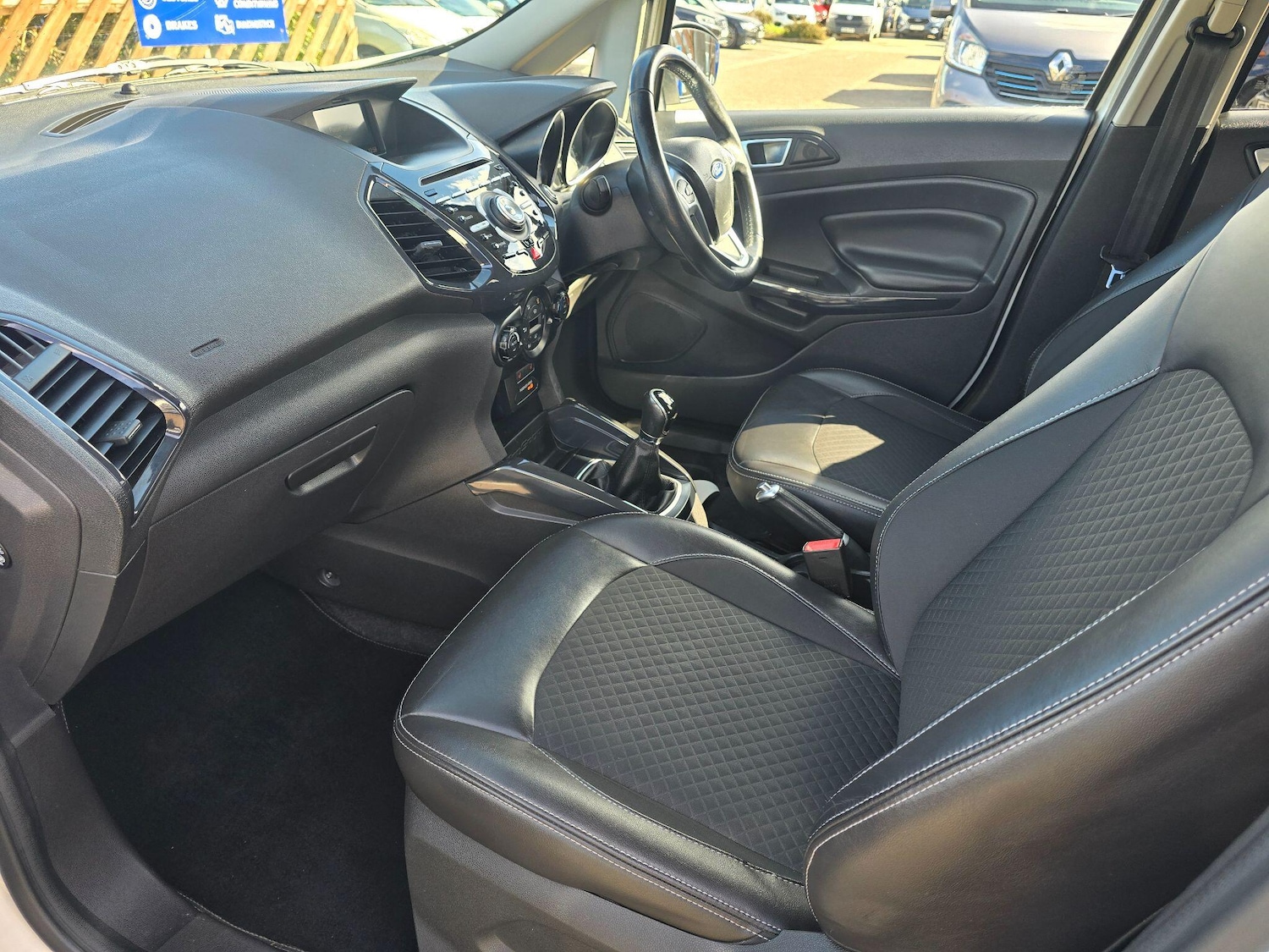 Used Ford Ecosport 2016 for sale - 78020360: Photo 17