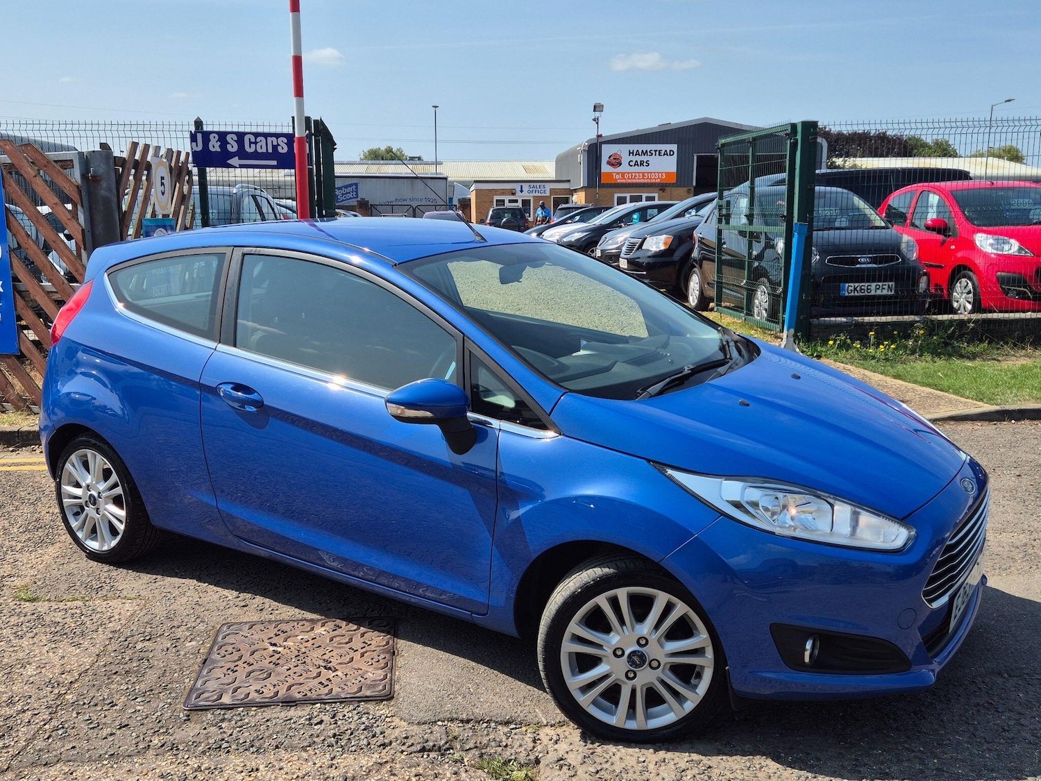 Used Ford Fiesta 2013 for sale - 77994440: Photo 1