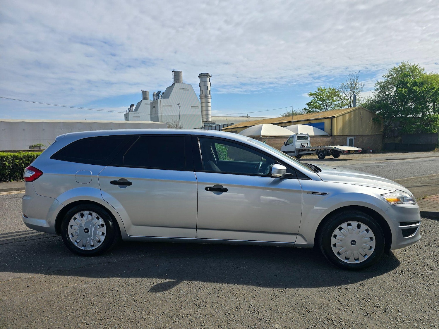 Used Ford Mondeo 2013 for sale - 76703704: Photo 2