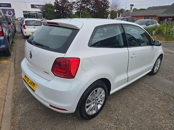 Used Volkswagen Polo 2015 for sale - 79565694: Photo