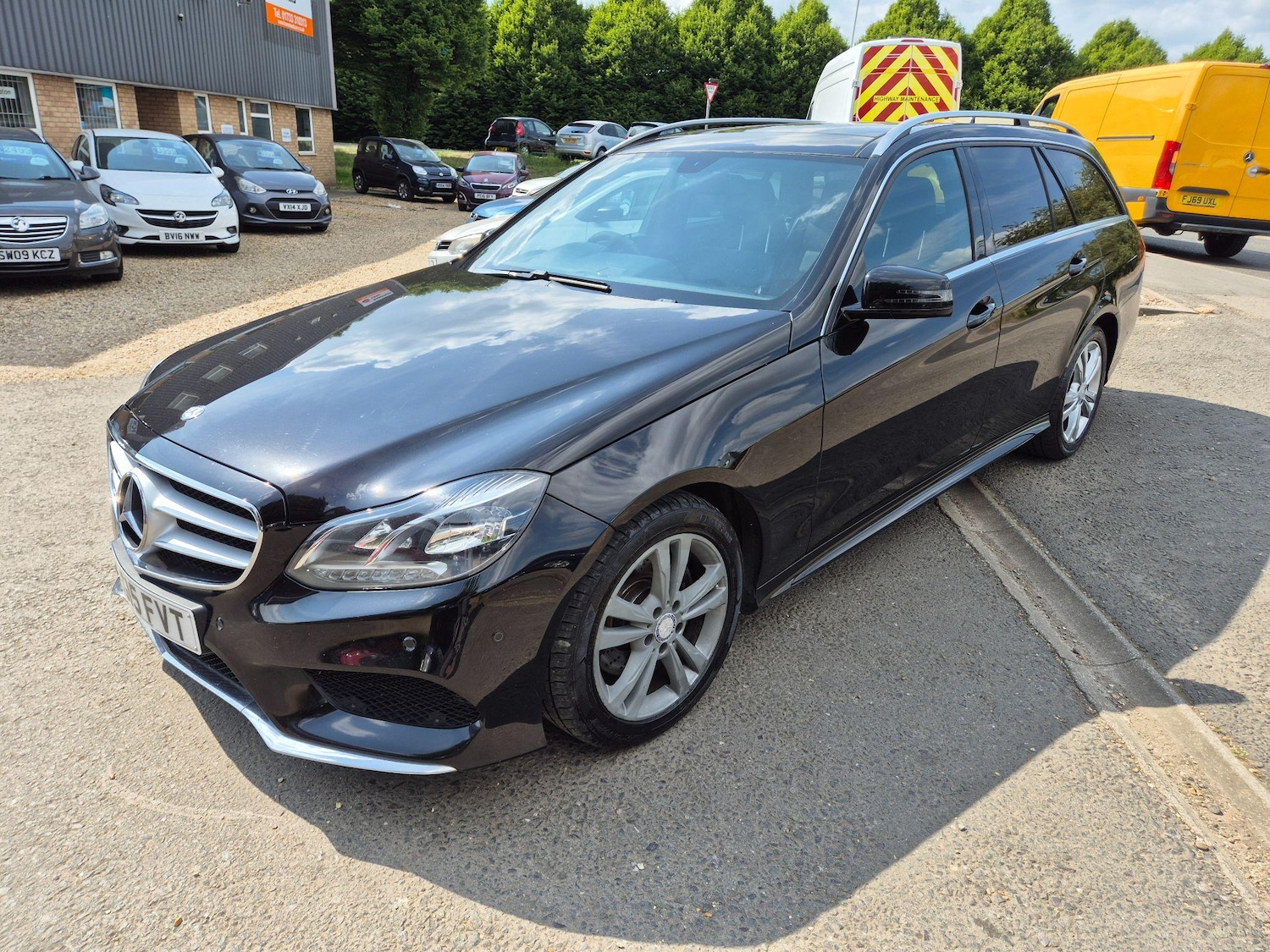 Used Mercedes-Benz E Class 2015 for sale - 77230431: Photo 7