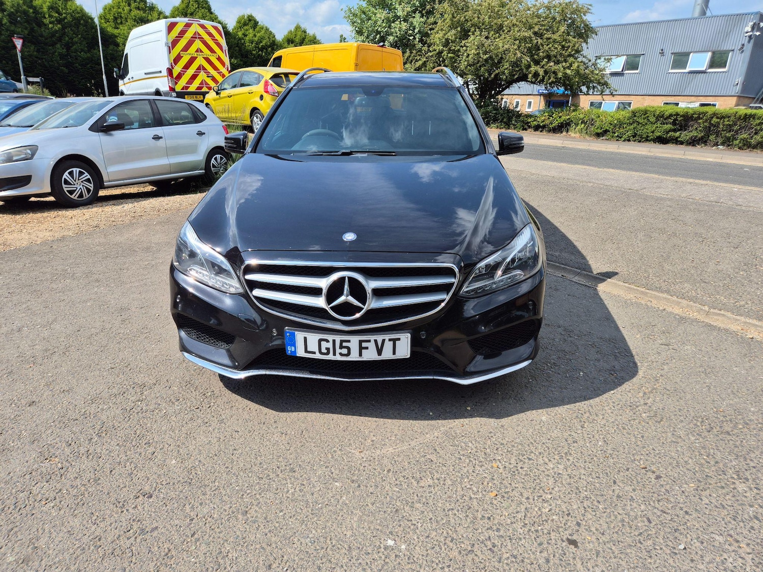 Used Mercedes-Benz E Class 2015 for sale - 77230431: Photo 8
