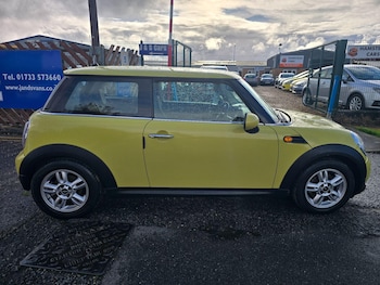 Used MINI Hatch 2010 for sale - 76703707: Photo