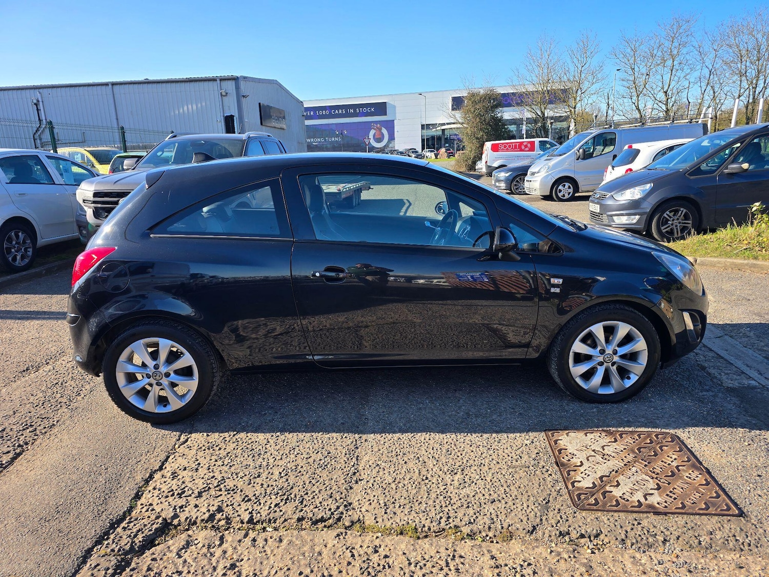 Used Vauxhall Corsa 2014 for sale - 77958195: Photo 2
