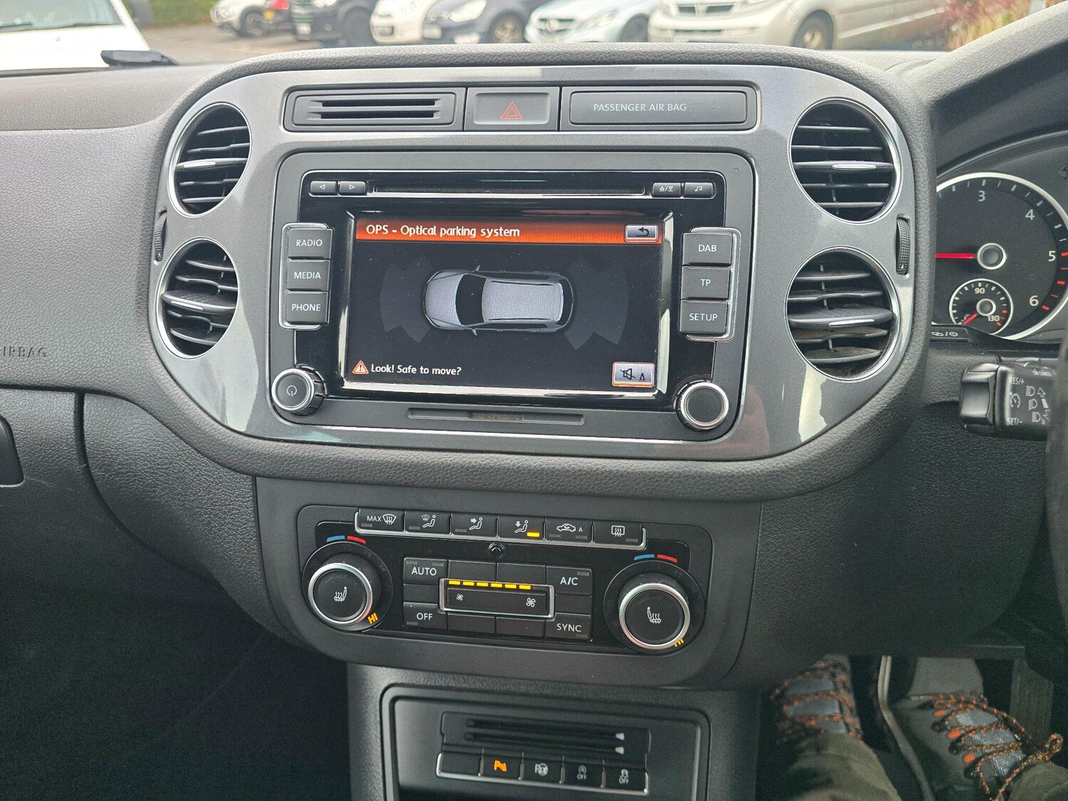 Used Volkswagen Tiguan 2012 for sale - 76703676: Photo 19