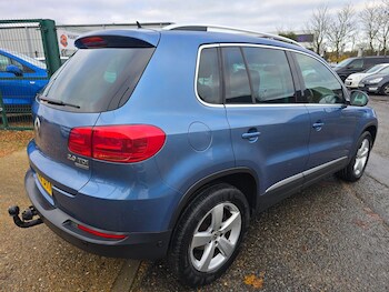 Used Volkswagen Tiguan 2012 for sale - 76703676: Photo