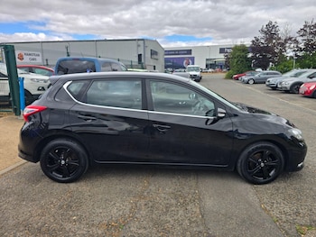 Used Nissan Pulsar 2016 for sale - 79337623: Photo