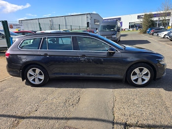 Used Volkswagen Passat 2021 for sale - 78057730: Photo