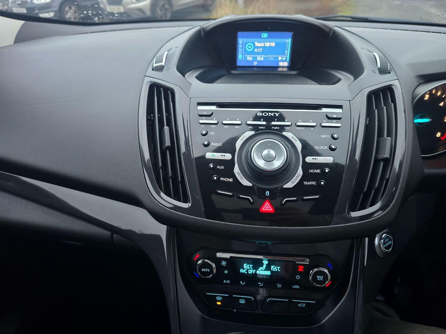 Used Ford Kuga 2014 for sale - 77305635: Photo 18