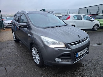 Used Ford Kuga 2014 for sale - 77305635: Photo