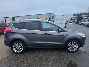 Used Ford Kuga 2014 for sale - 77305635: Photo