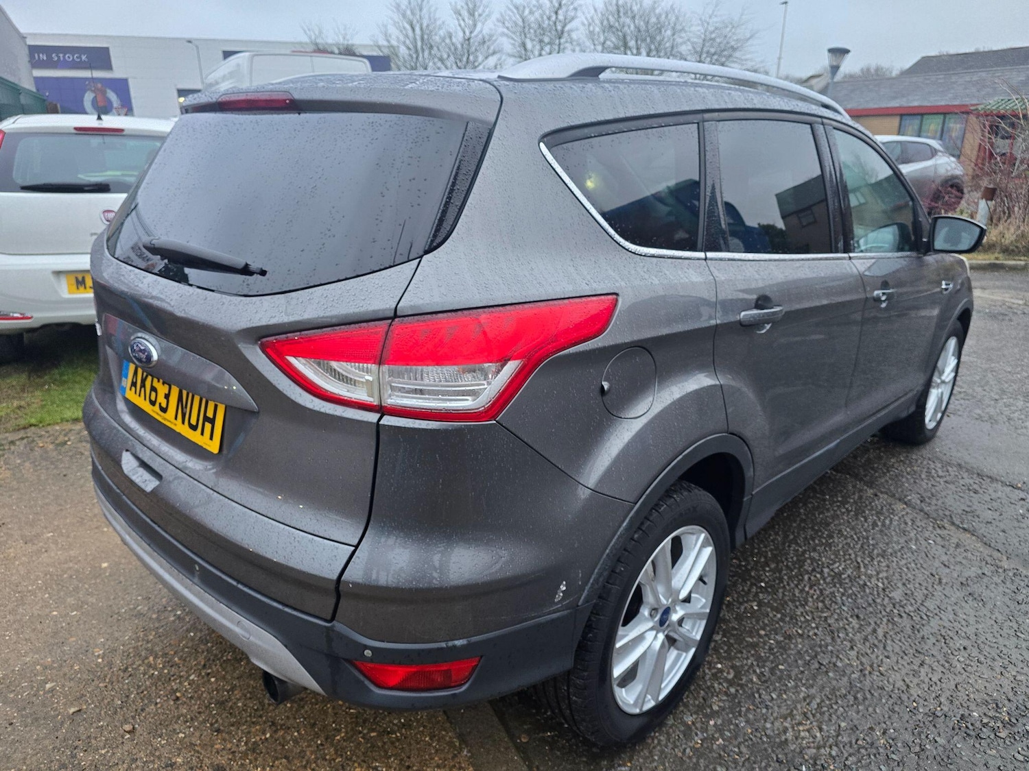 Used Ford Kuga 2014 for sale - 77305635: Photo 3