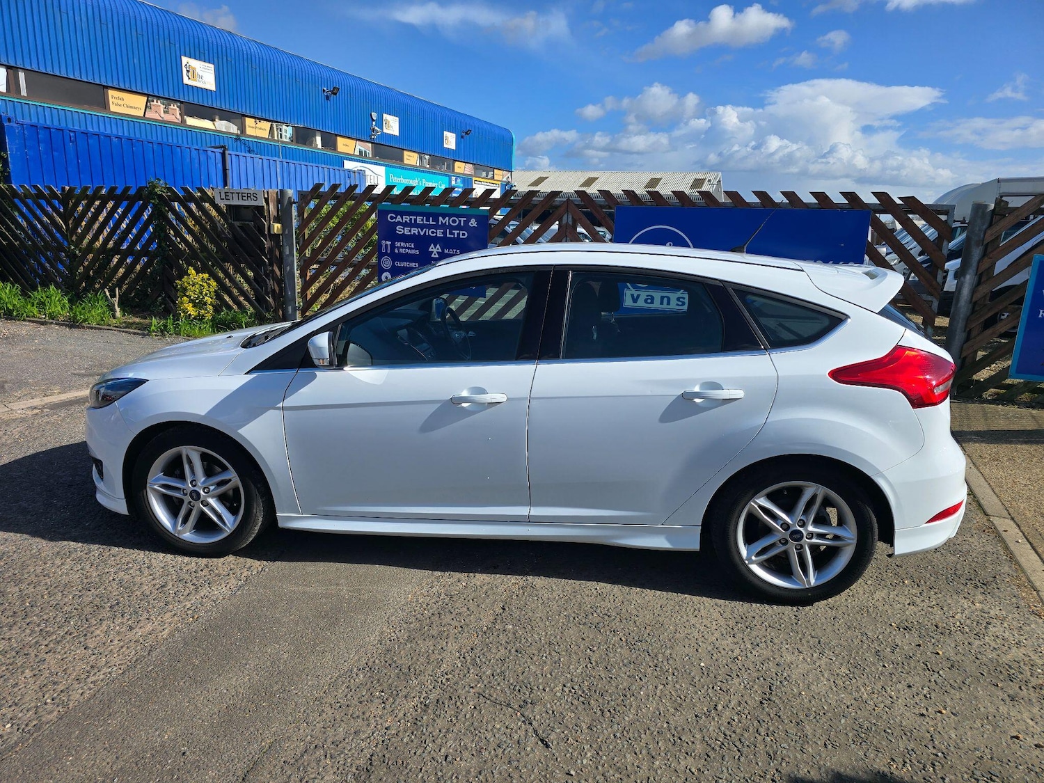 Used Ford Focus 2016 for sale - 78058130: Photo 6