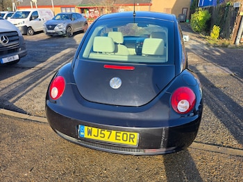 Used Volkswagen Beetle 2007 for sale - 77359075: Photo