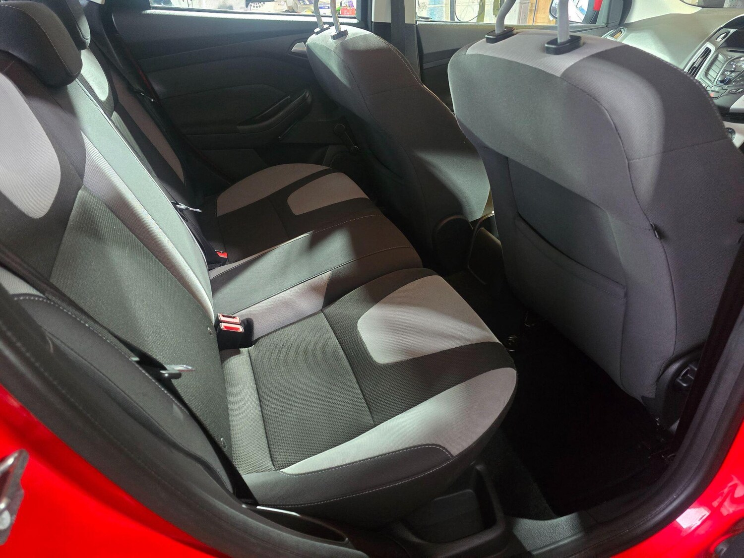 Used Ford Focus 2013 for sale - 77468140: Photo 12