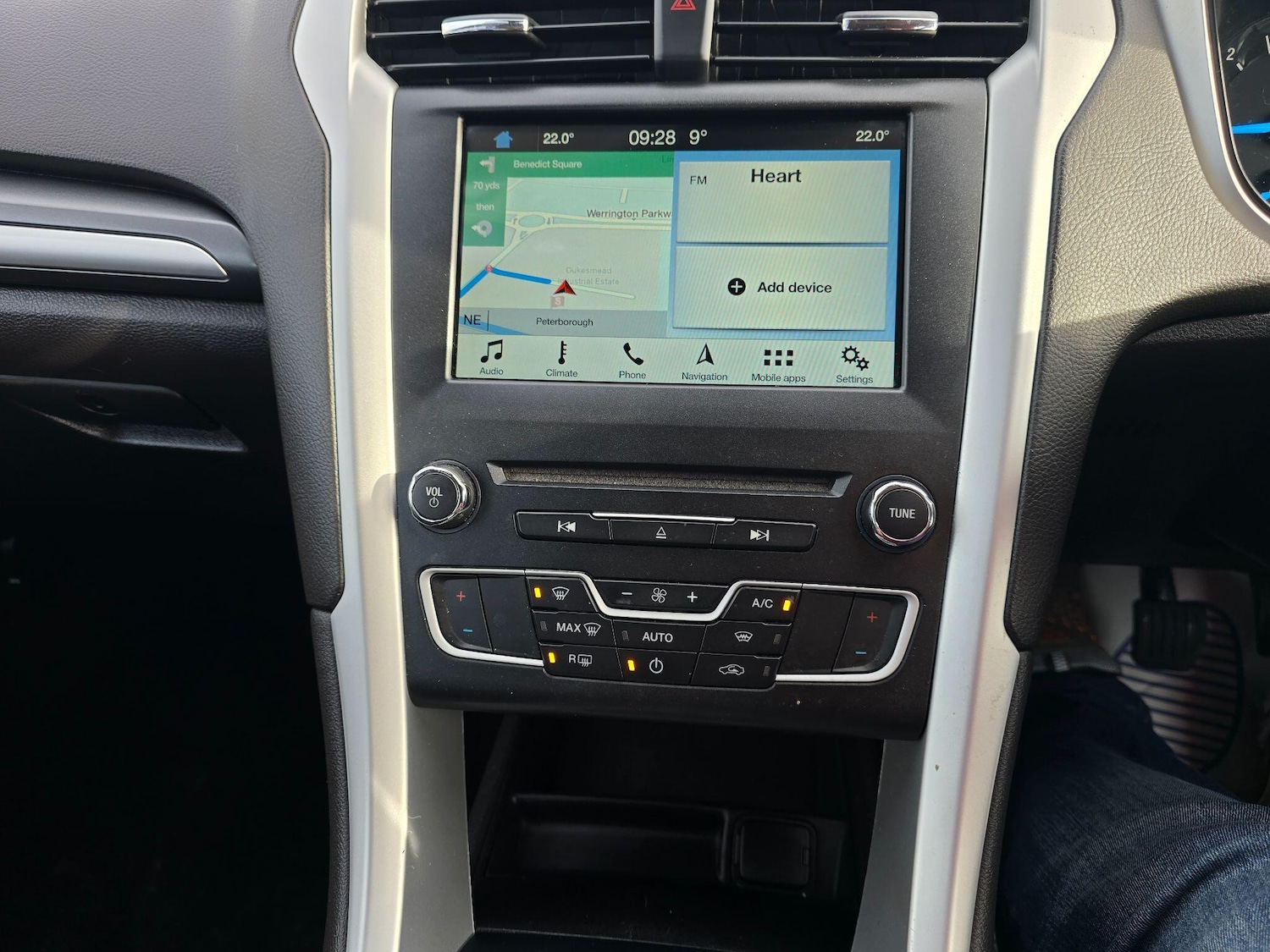 Used Ford Mondeo 2017 for sale - 77645689: Photo 16