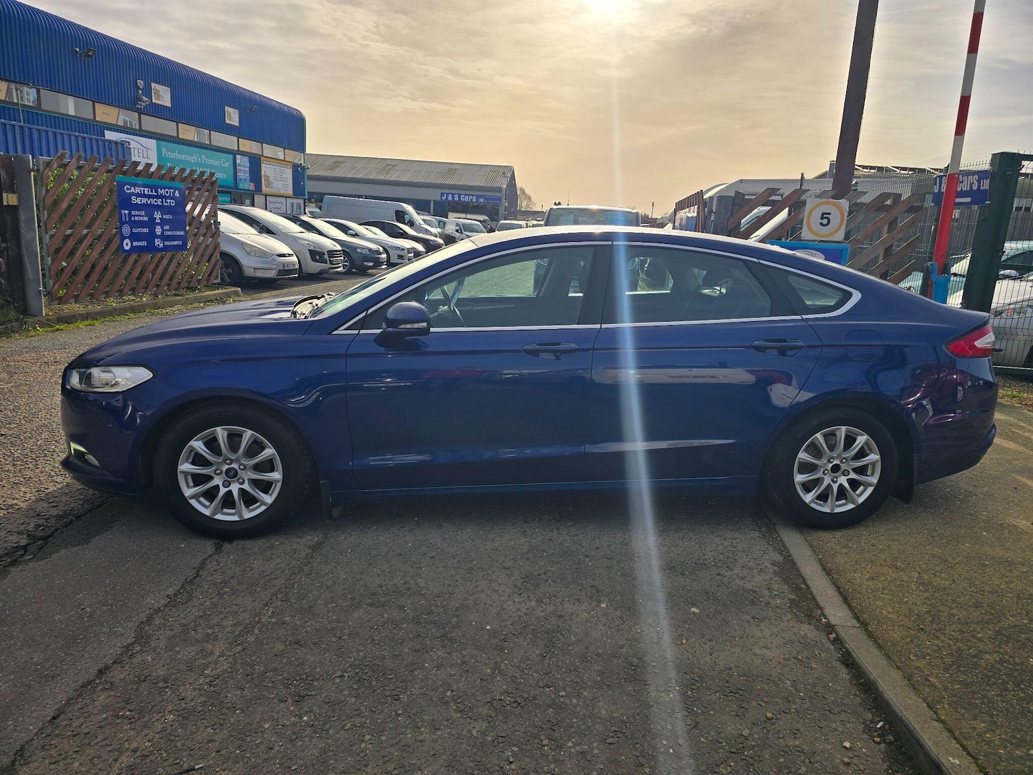 Used Ford Mondeo 2017 for sale - 77645689: Photo 6