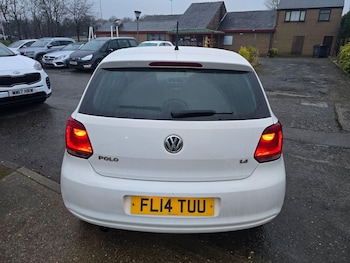 Used Volkswagen Polo 2014 for sale - 77440302: Photo