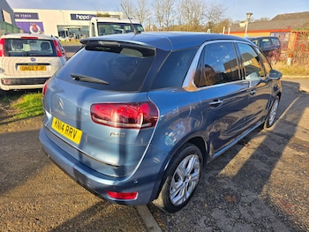 Used Citroen C4 Picasso 2014 for sale - 76714365: Photo