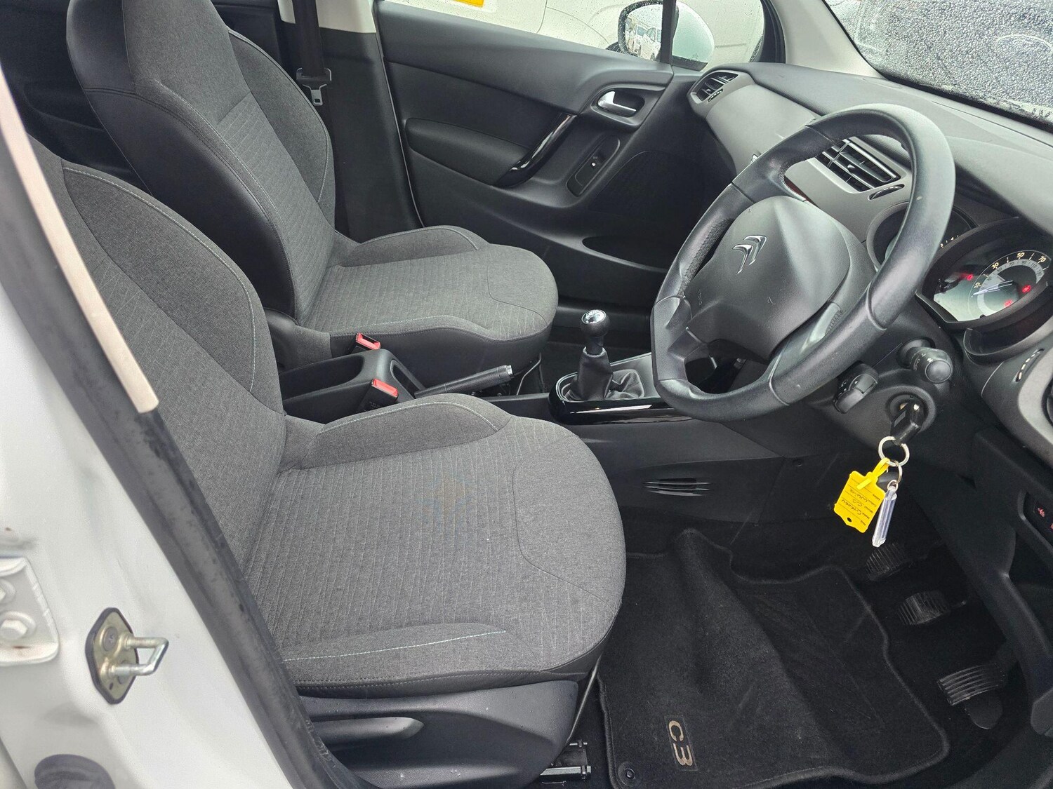 Used Citroen C3 2015 for sale - 76703696: Photo 10