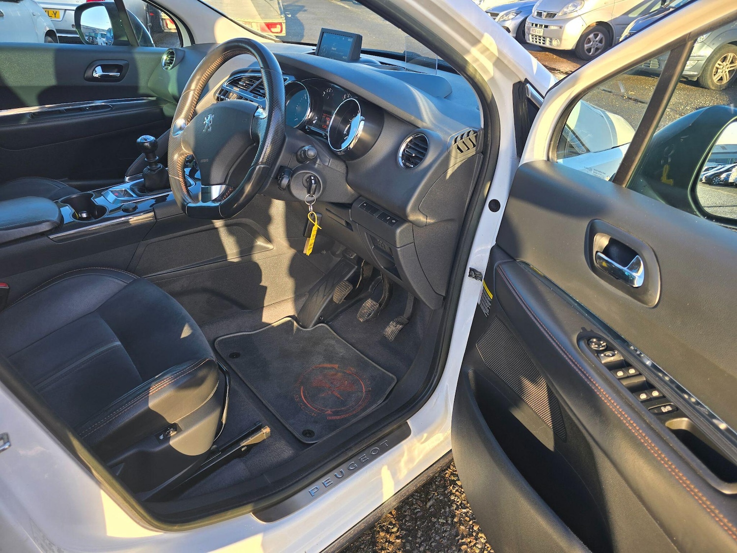 Used Peugeot 3008 2014 for sale - 76786670: Photo 10